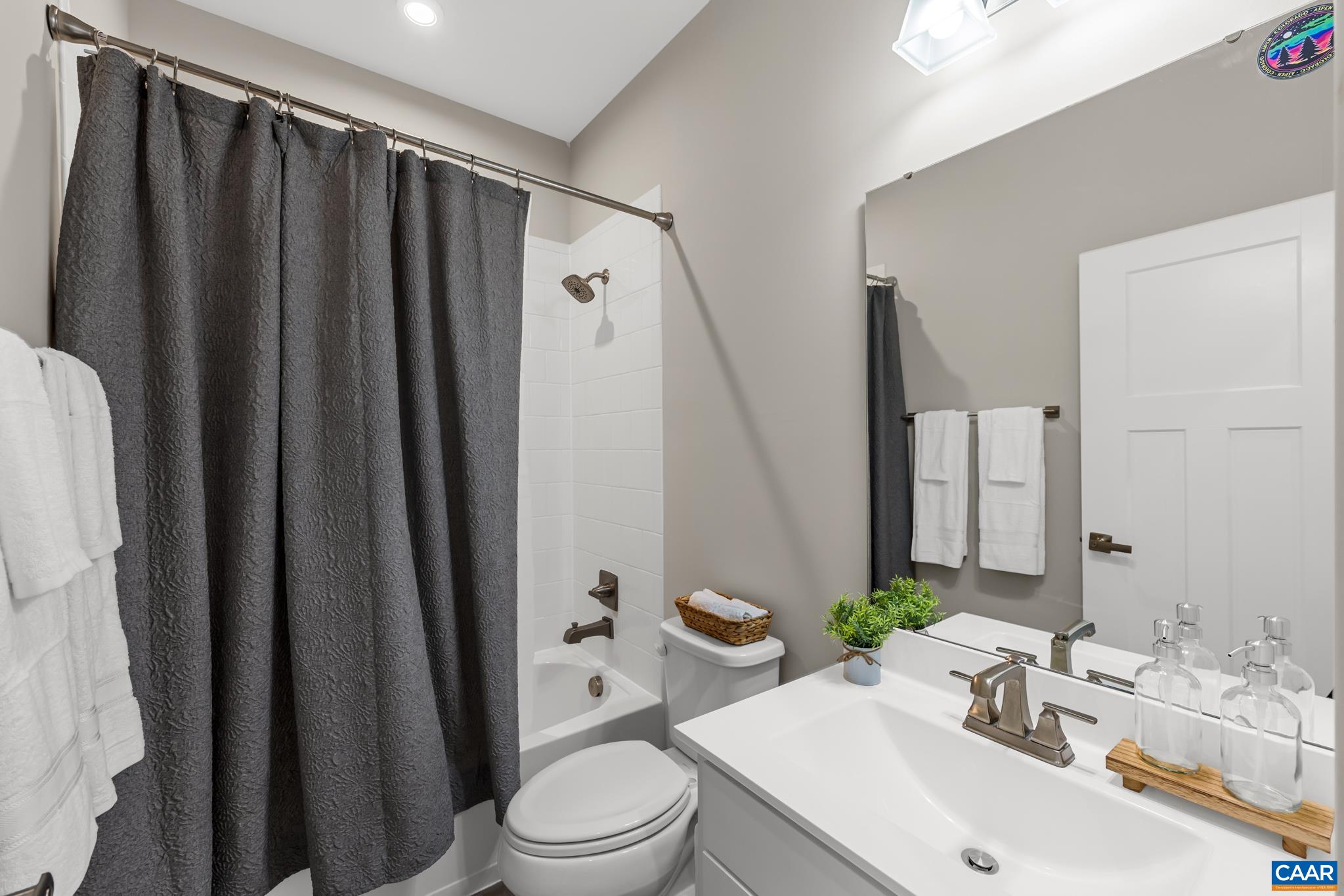 347 Winding Road Keswick, VA 22947 - Photo 10 of 44