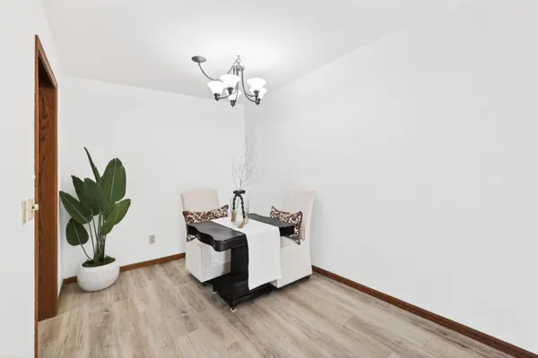 $170,000 | 2564 Branch, Unit 12, Middleton, WI 53562