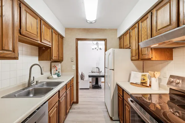 $170,000 | 2564 Branch, Unit 12, Middleton, WI 53562