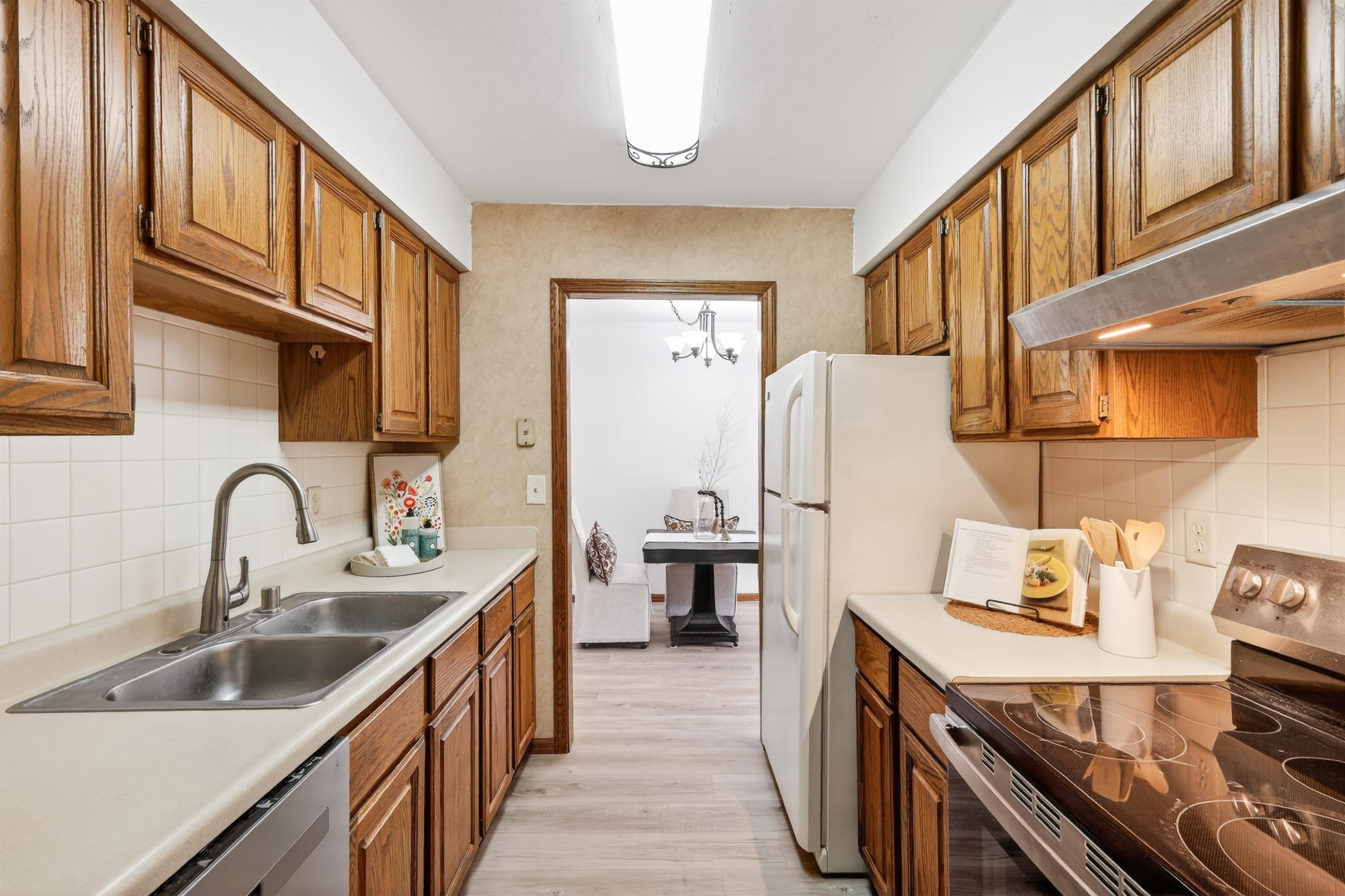 2564 Branch, Unit 12 Middleton, WI 53562 - Photo 18 of 37