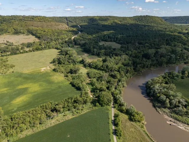 $189,900 | Tbd River Drive, Houston, MN 55943