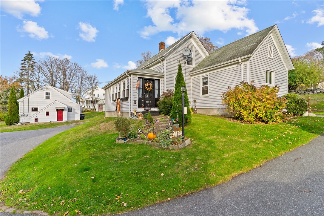 1144 West Main Road Portsmouth, RI 02871 - Photo 12 of 28