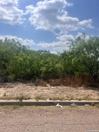 $55,000 | 2144 Calle Coyunda, Eagle Pass, TX 78852