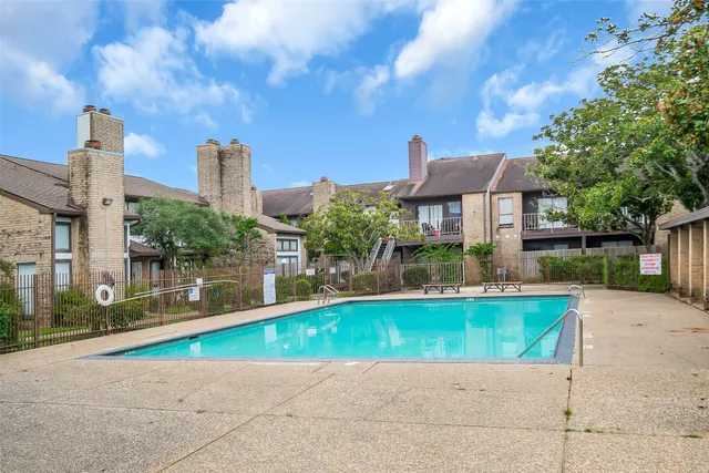 $85,000 | 6633 West Airport Boulevard, Unit 1111, Houston, TX 77035