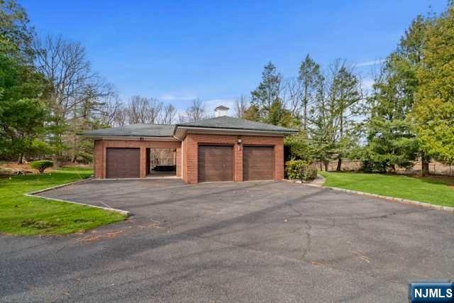 35 Old Dock Road Alpine, NJ 07620 - Photo 3 of 23