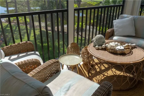 $5,000 | 265 Deerwood Circle, Unit 10, Naples, FL 34113