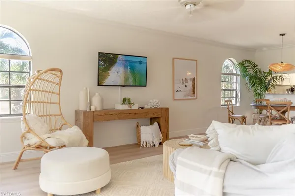 $5,000 | 265 Deerwood Circle, Unit 10, Naples, FL 34113