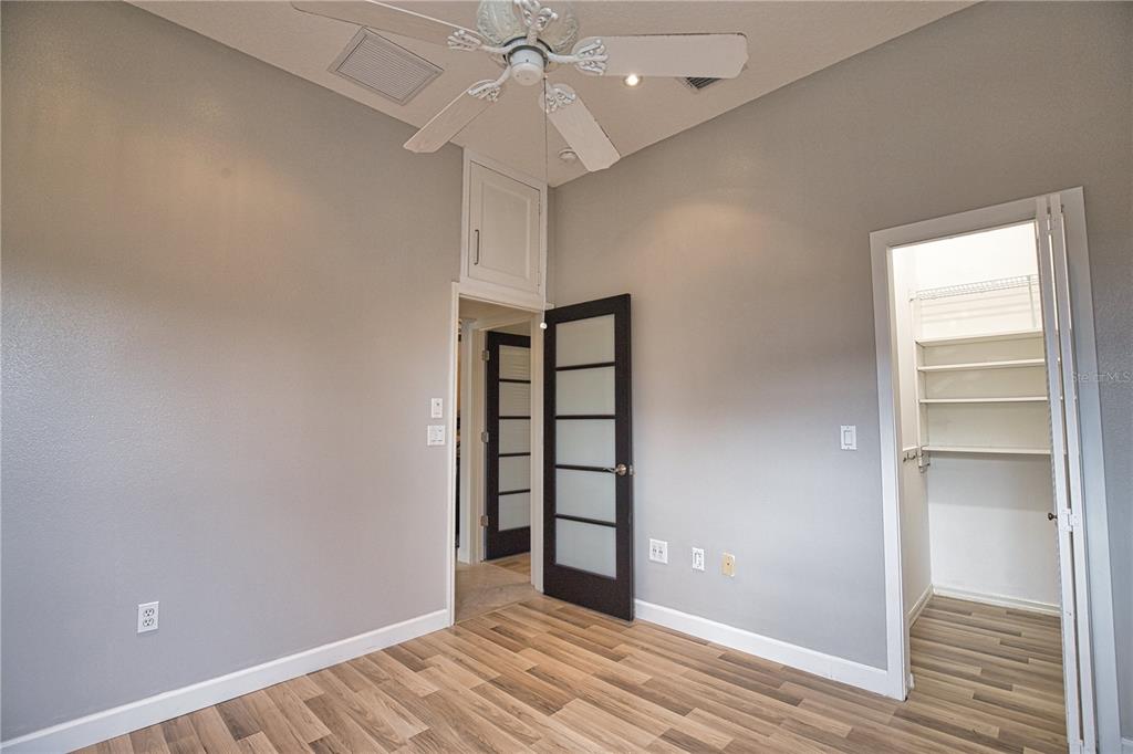 407 Rio Terra Venice, FL 34285 - Photo 20 of 35 Gallery Image 20