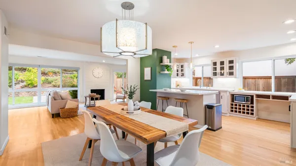 $1,299,000 | 1881 Las Gallinas Avenue, San Rafael, CA 94903