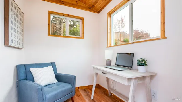 $1,325,000 | 1881 Las Gallinas Avenue, San Rafael, CA 94903