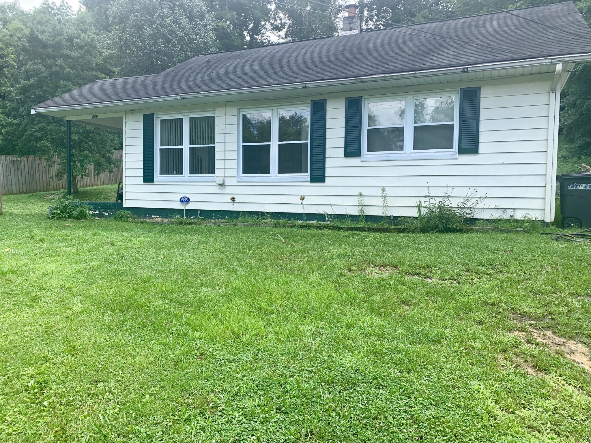 219 Manhattan Avenue Oak Ridge, TN 37830 - Photo 1 of 1 Gallery Image 1