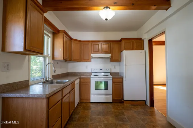 $395,000 | 3 Grove Street, Bethlehem, NY 12054