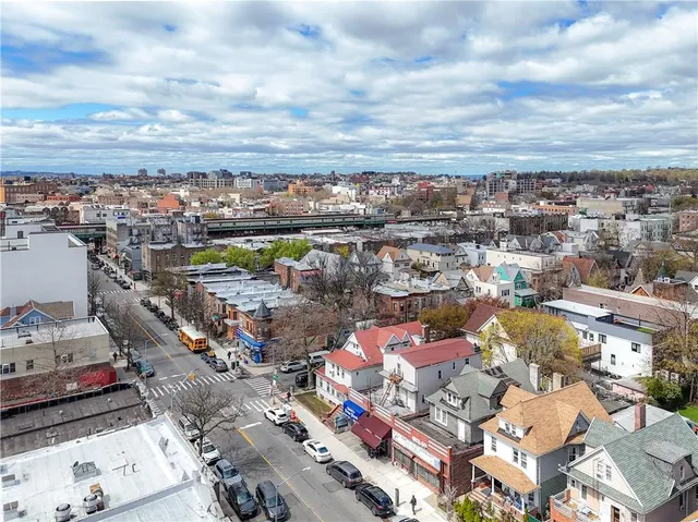 $1,090,000 | 304 Ditmas Avenue | Kensington