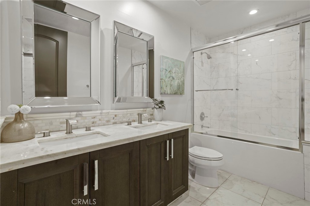 10523 Ashton Avenue, Unit 101 Los Angeles, CA 90024 - Photo 16 of 28