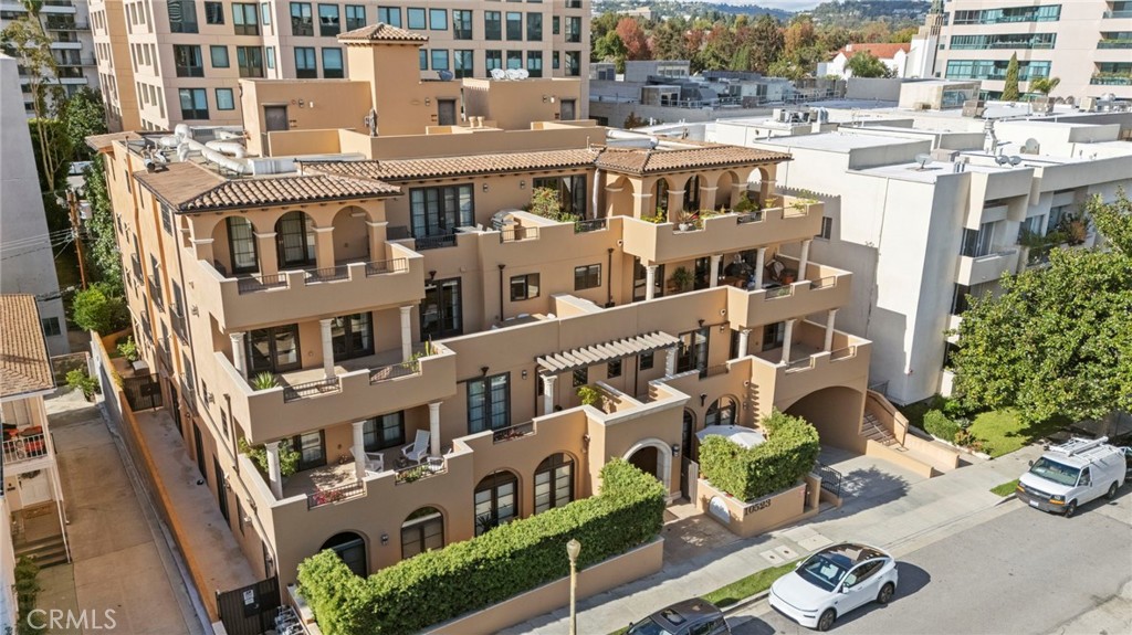 10523 Ashton Avenue, Unit 101 Los Angeles, CA 90024 - Photo 23 of 28