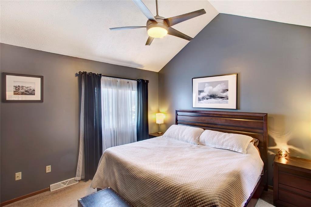 405 Spring Run Drive Monroeville, PA 15146 - Photo 13 of 24