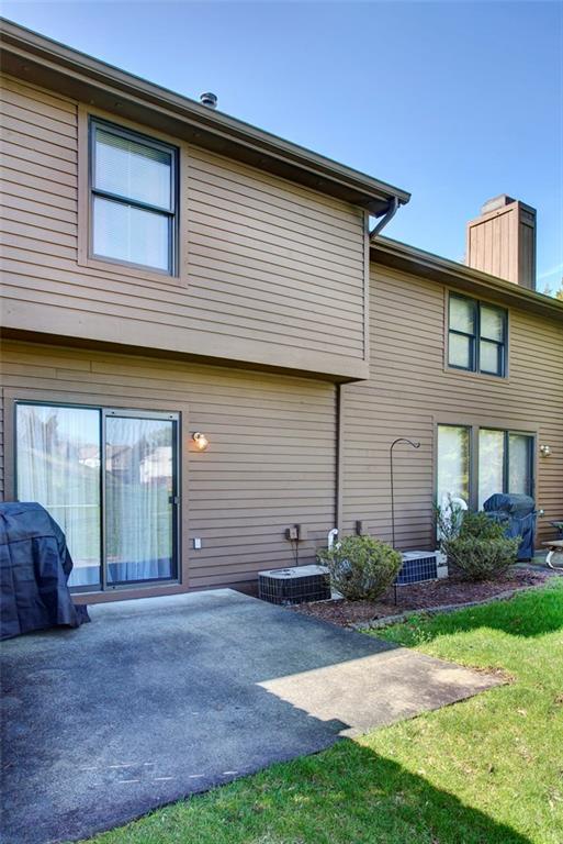 405 Spring Run Drive Monroeville, PA 15146 - Photo 21 of 24