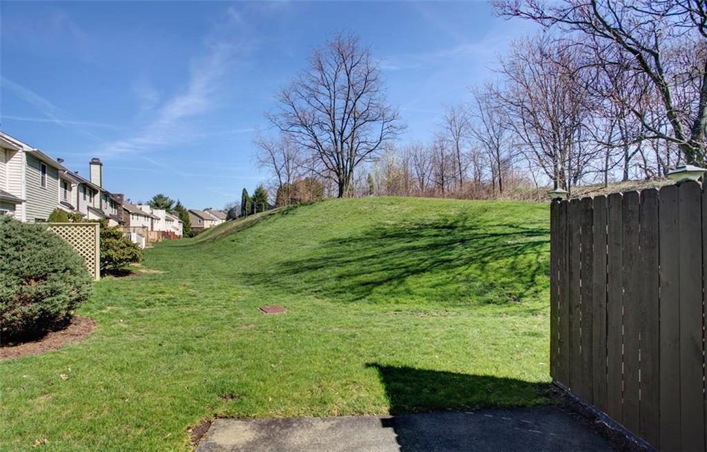 405 Spring Run Drive Monroeville, PA 15146 - Photo 24 of 24