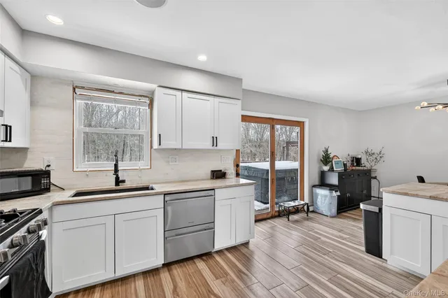 $430,000 | 917 Scotchtown Collabar Road, Middletown, NY 10941