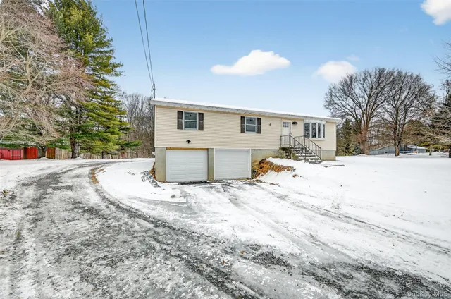 $430,000 | 917 Scotchtown Collabar Road, Middletown, NY 10941