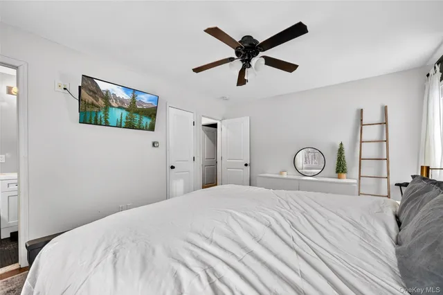 $430,000 | 917 Scotchtown Collabar Road, Middletown, NY 10941