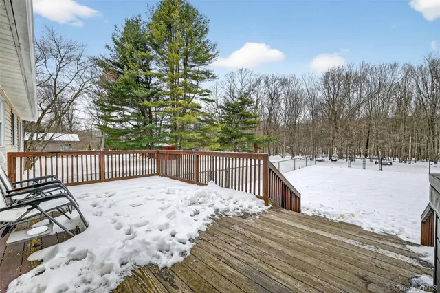 $430,000 | 917 Scotchtown Collabar Road, Middletown, NY 10941