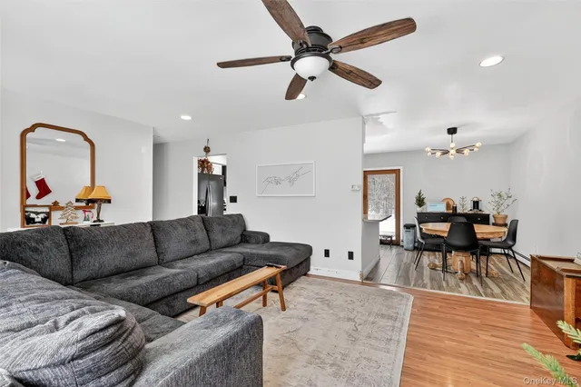 $430,000 | 917 Scotchtown Collabar Road, Middletown, NY 10941