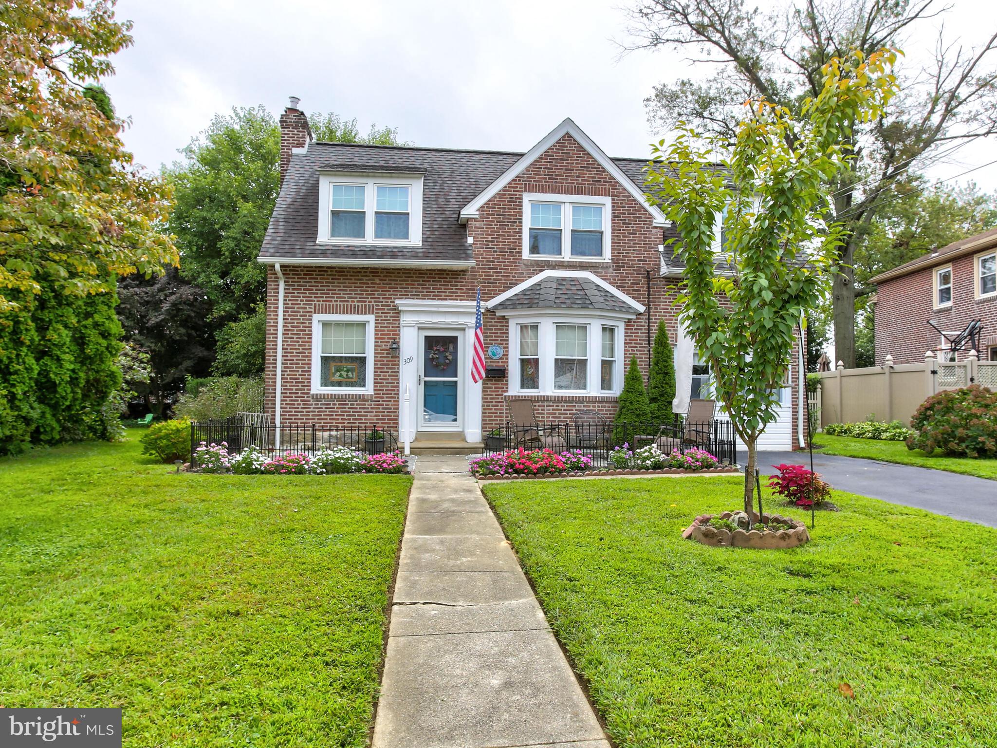 309 Steel Road Havertown, PA 19083 - Photo 2 of 36 Gallery Image 2