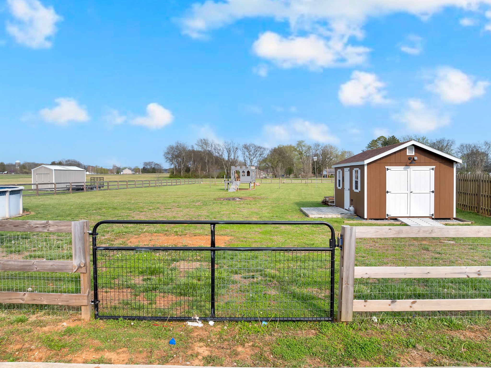 2058 Halls Mill Road Unionville, TN 37180 - Photo 20 of 67 a view of a house with a yard