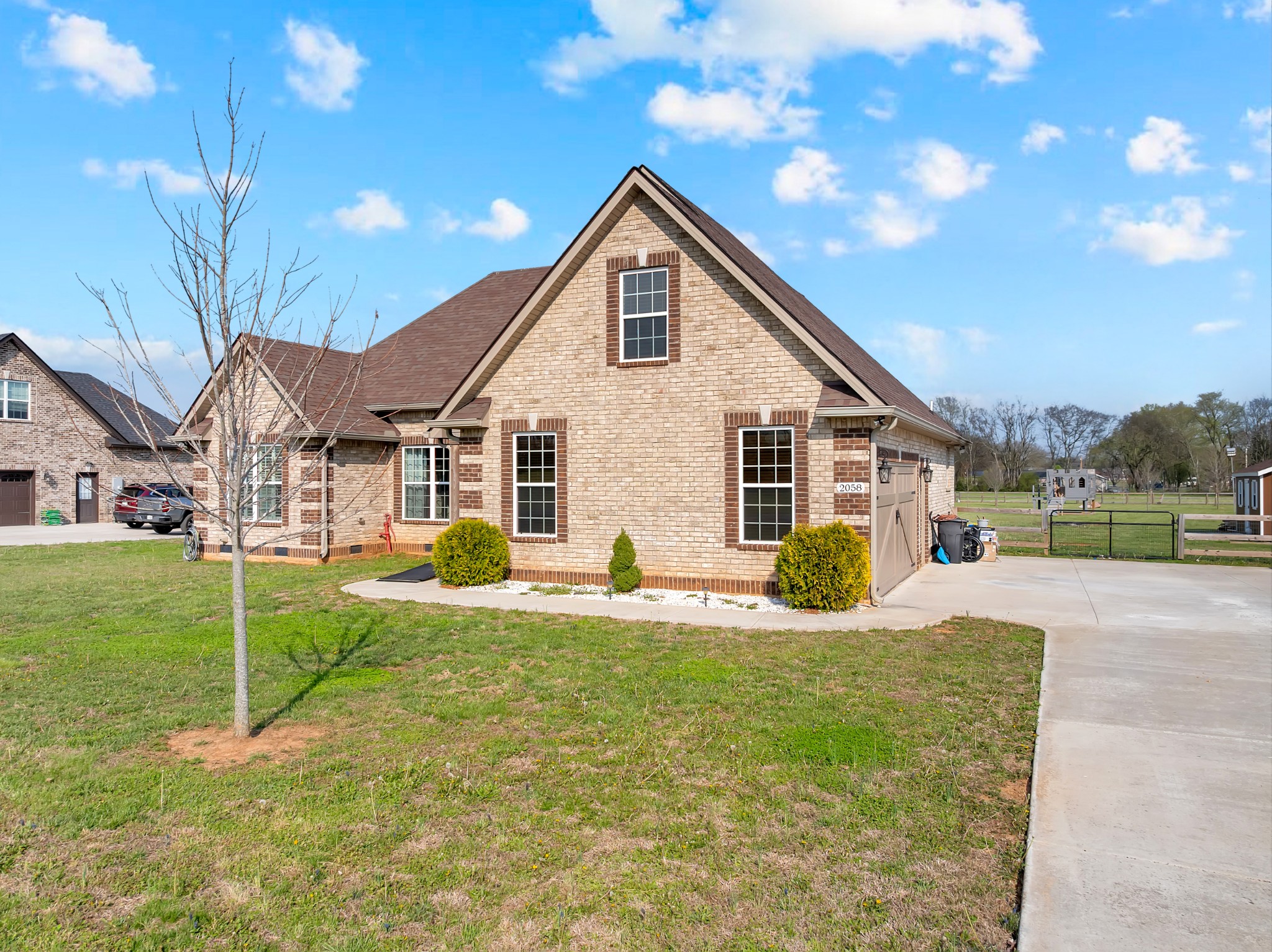 2058 Halls Mill Road Unionville, TN 37180 - Photo 4 of 67 a view of a house with backyard and sitting area