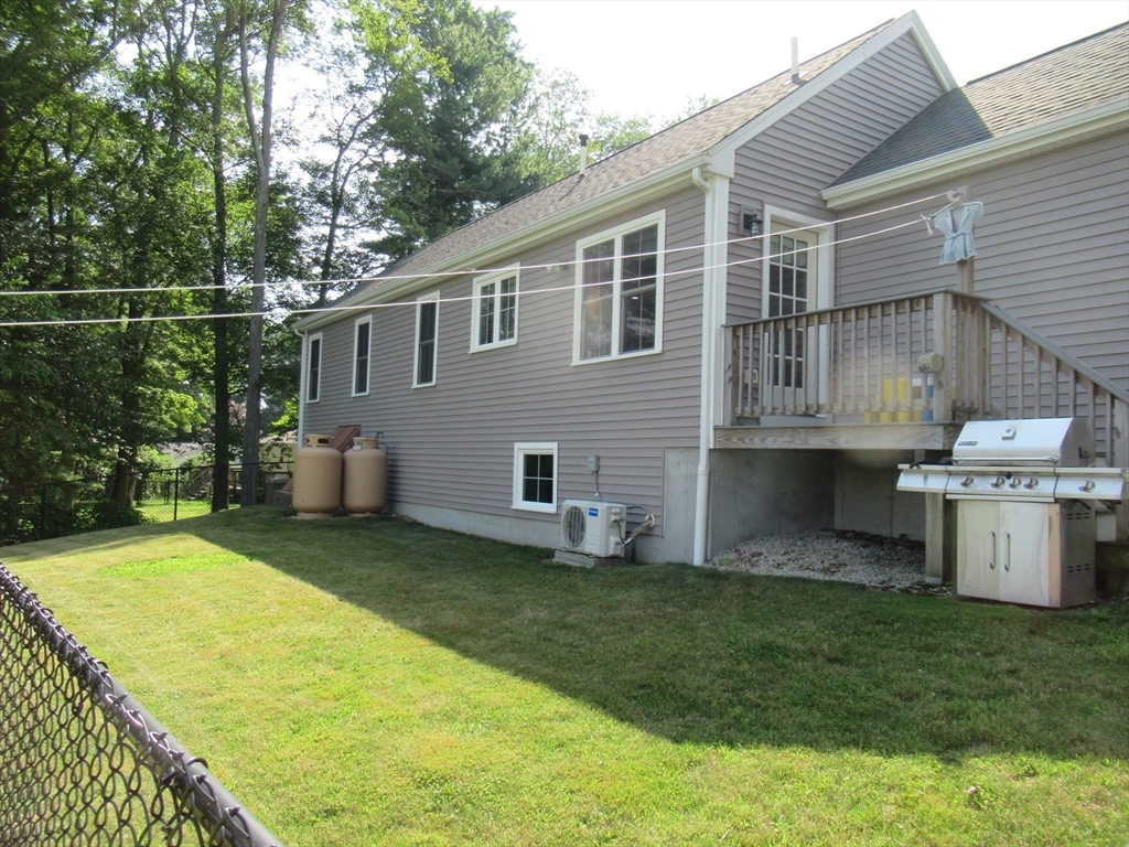 7 Fleetwood Road Bellingham, MA 02019 - Photo 25 of 32 Gallery Image 25