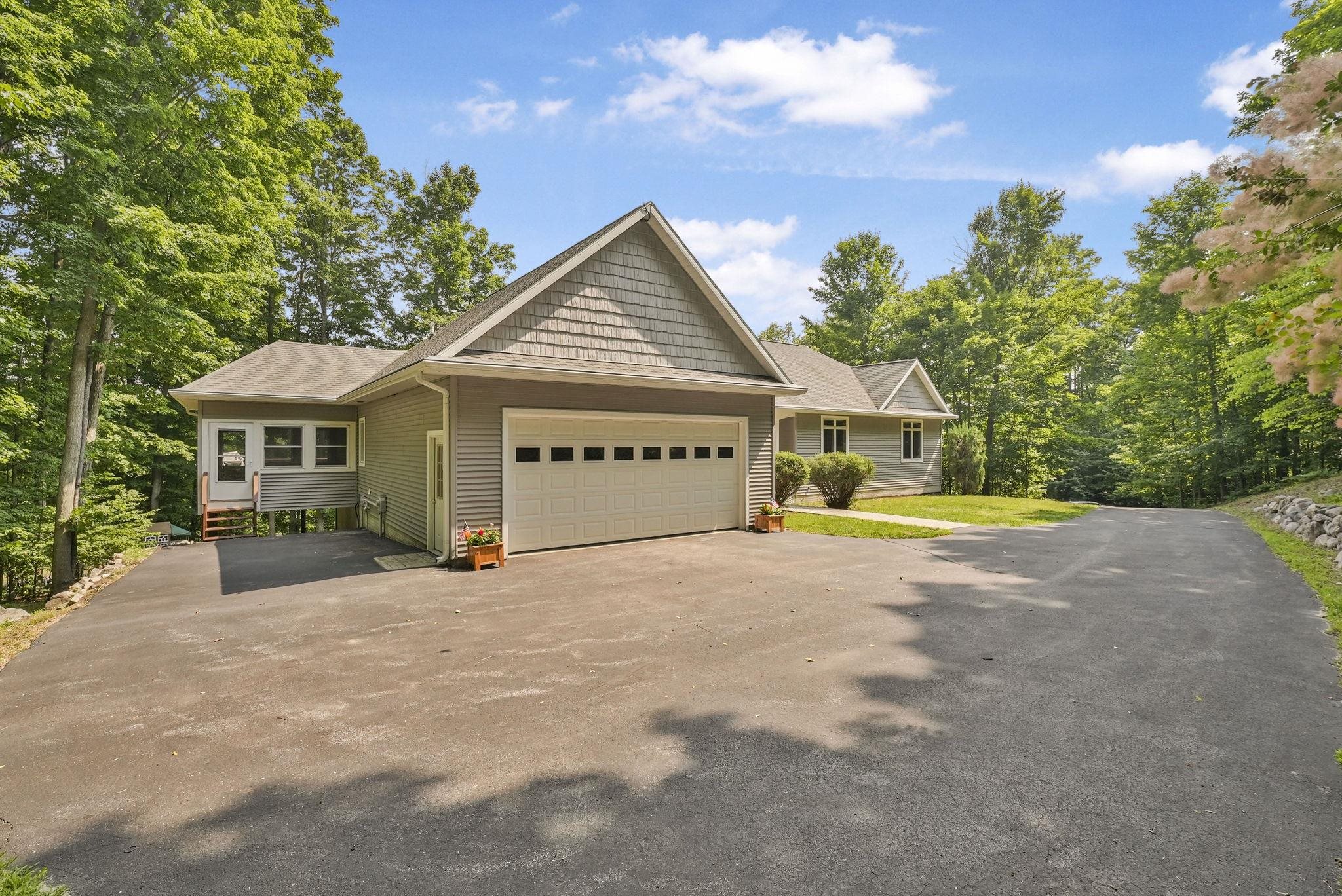 4955 Truax Lake Road Williamsburg, MI 49690 - Photo 48 of 54