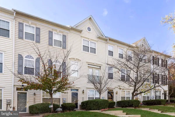 $2,900 | 4281 South Capitol Street Southwest, Washington, DC 20032