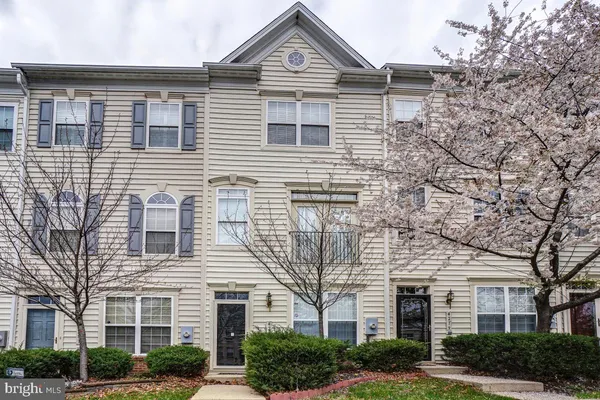 $2,900 | 4281 South Capitol Street Southwest, Washington, DC 20032