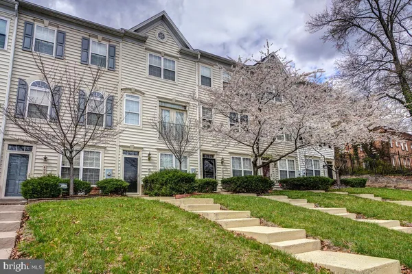 $2,900 | 4281 South Capitol Street Southwest, Washington, DC 20032