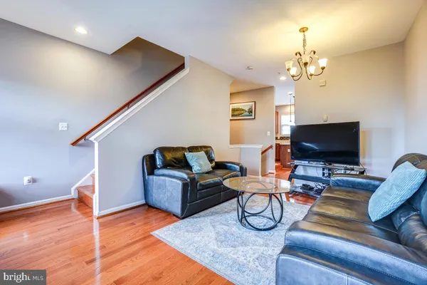 $2,900 | 4281 South Capitol Street Southwest, Washington, DC 20032