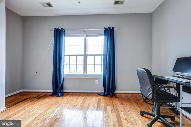 $2,900 | 4281 South Capitol Street Southwest, Washington, DC 20032