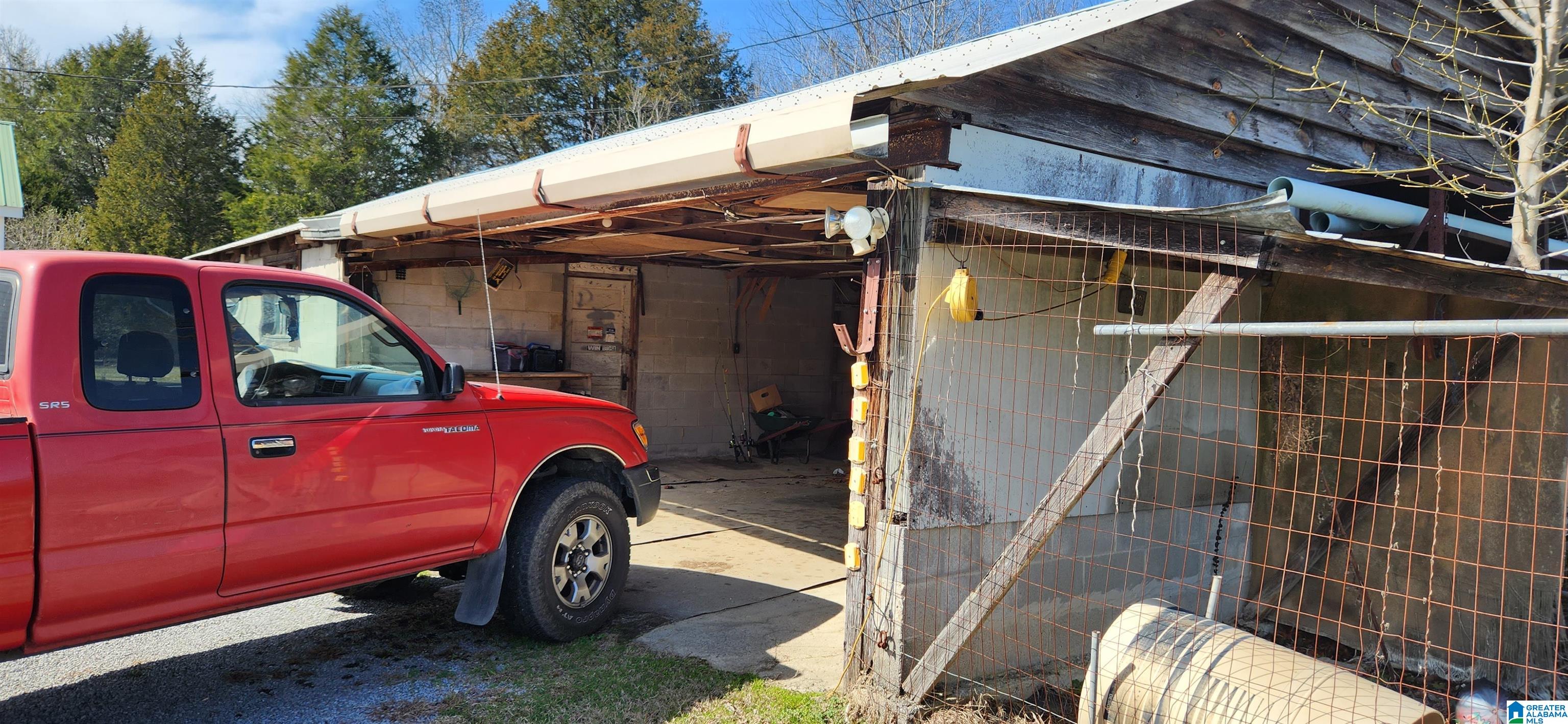 11103 Highway 144 Ragland, AL 35131 - Photo 18 of 31
