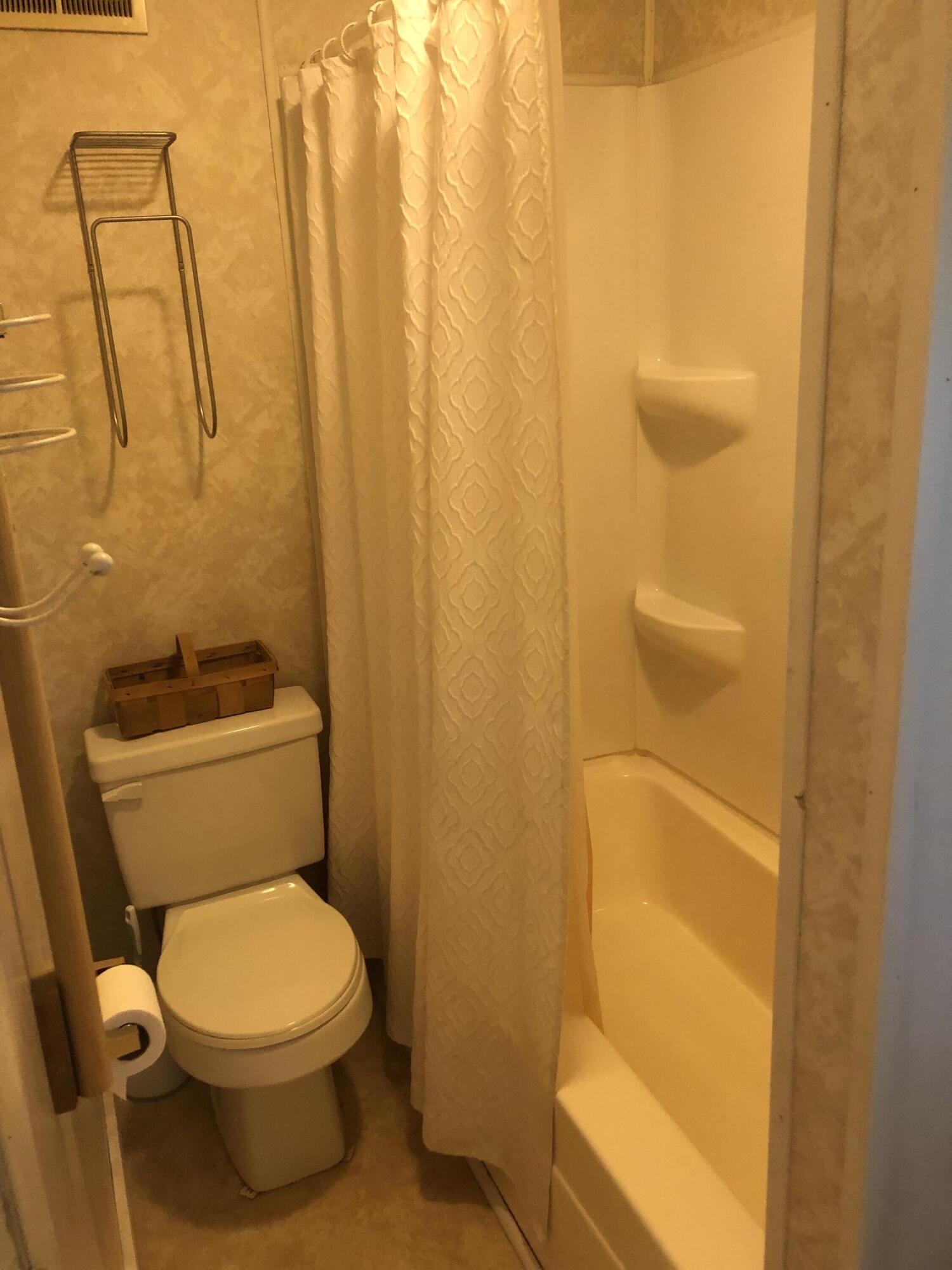 7263 Helen Coloma, MI 49038 - Photo 11 of 14 IMG-1356