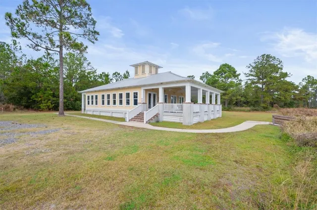 $280,000 | 1613 Ashantilly Drive, Darien, GA 31305