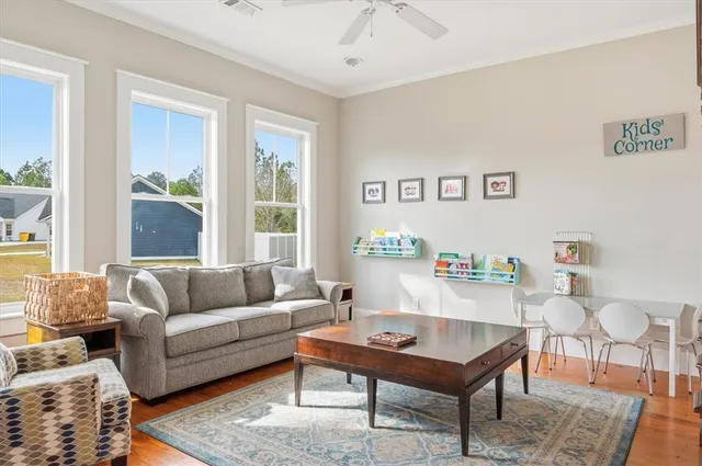 $280,000 | 1613 Ashantilly Drive, Darien, GA 31305