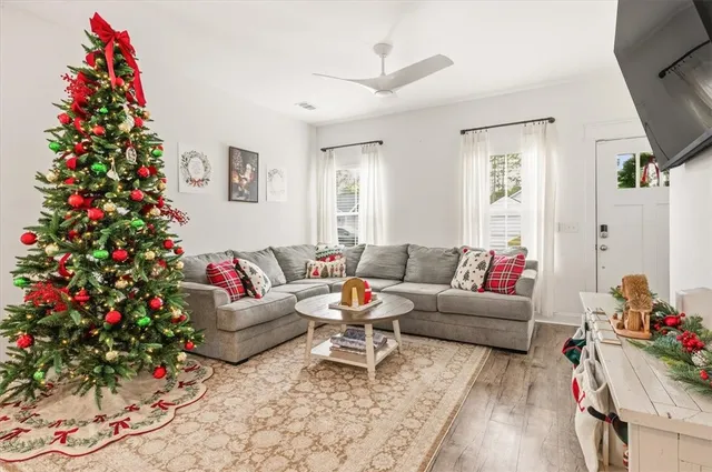 $280,000 | 1613 Ashantilly Drive, Darien, GA 31305