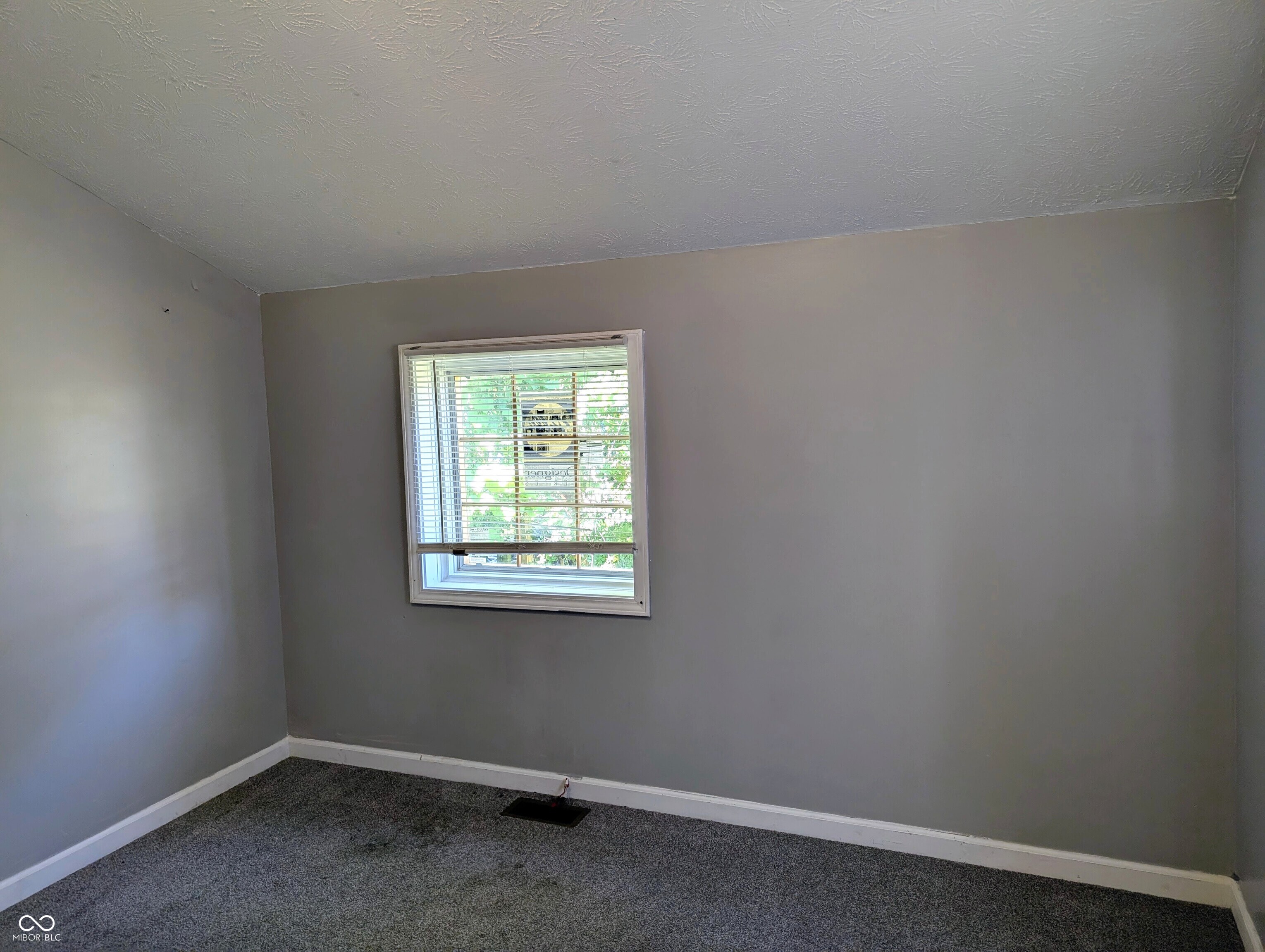 1210 California Street Columbus, IN 47201 - Photo 11 of 13