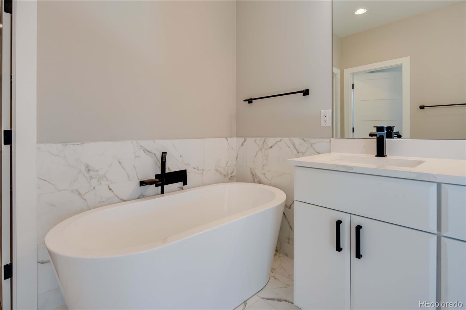5331 Raleigh Street Denver, CO 80212 - Photo 7 of 14 Gallery Image 7