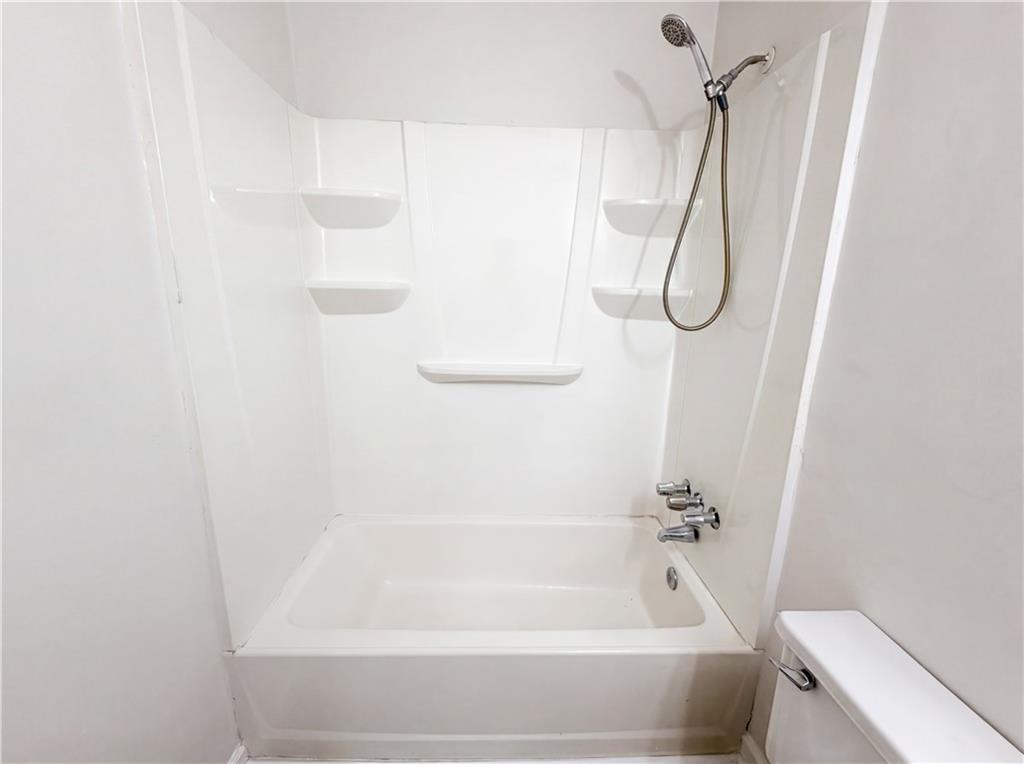 6369 Redan Square Lithonia, GA 30058 - Photo 16 of 25