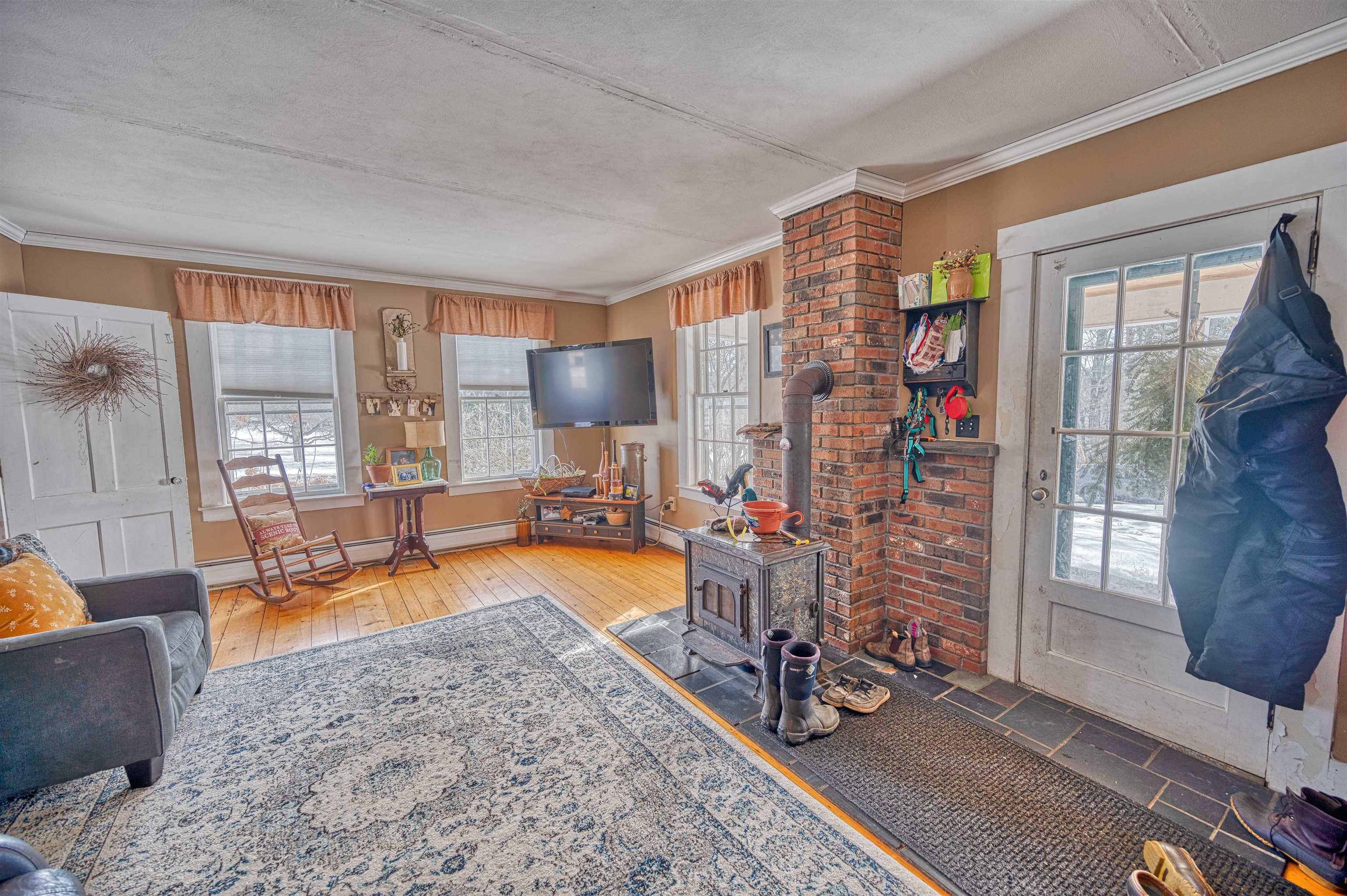 90 Windywood Road Barre Town, VT 05641 - Photo 5 of 40 Gallery Image 5