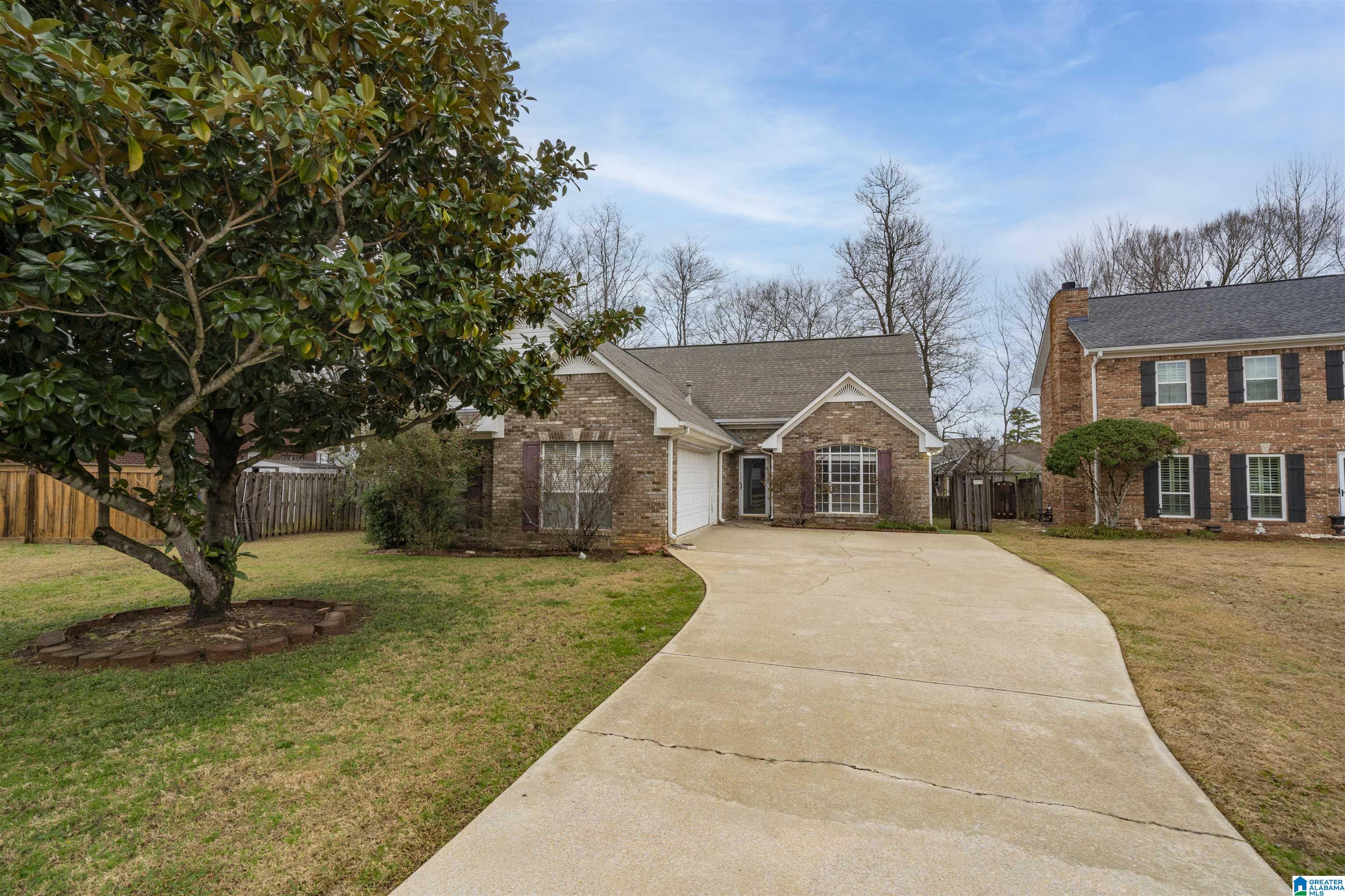 127 Roy Court Helena, AL 35080 - Photo 2 of 28