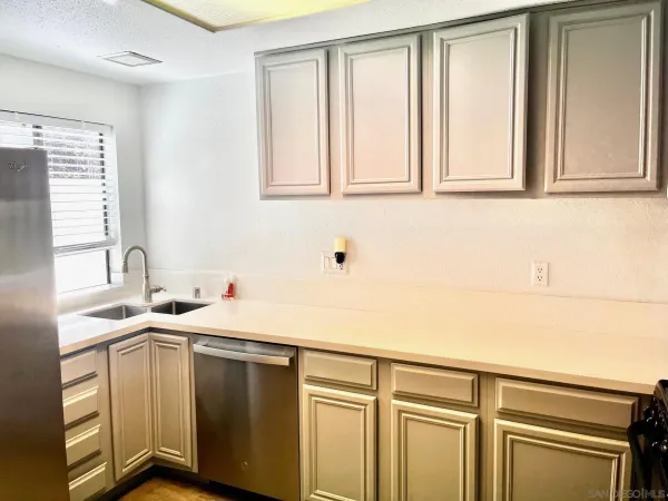 $2,490 | 4950 Lantana Drive, Unit 4, San Diego, CA 92105