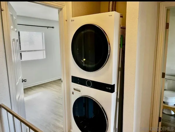 $2,490 | 4950 Lantana Drive, Unit 4, San Diego, CA 92105