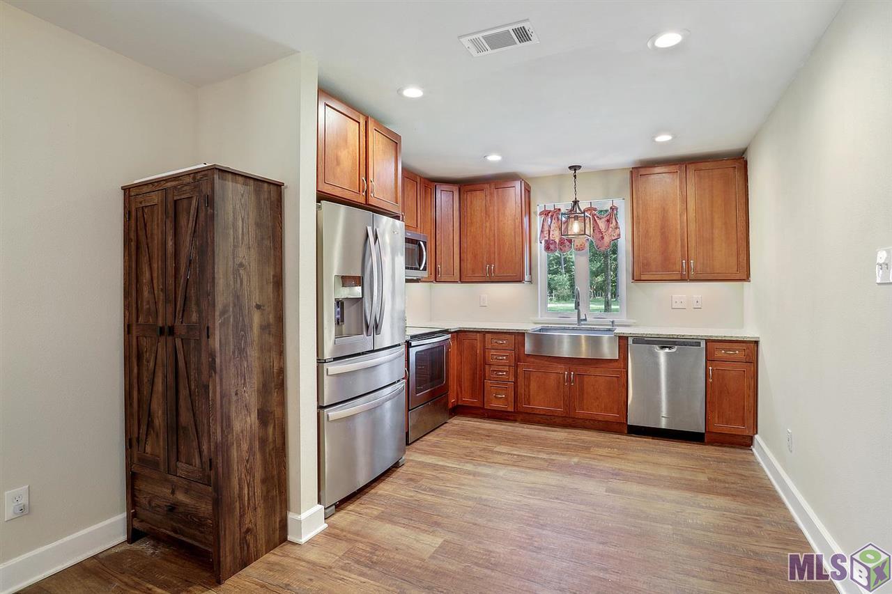 14962 Hood Road Denham Springs, LA 70726 - Photo 2 of 14 Gallery Image 2